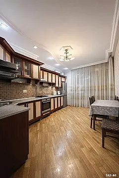 Satılır 3 otaqlı yeni tikili 106 m²