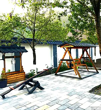 Kirayə verilir 4 otaqlı həyət evi