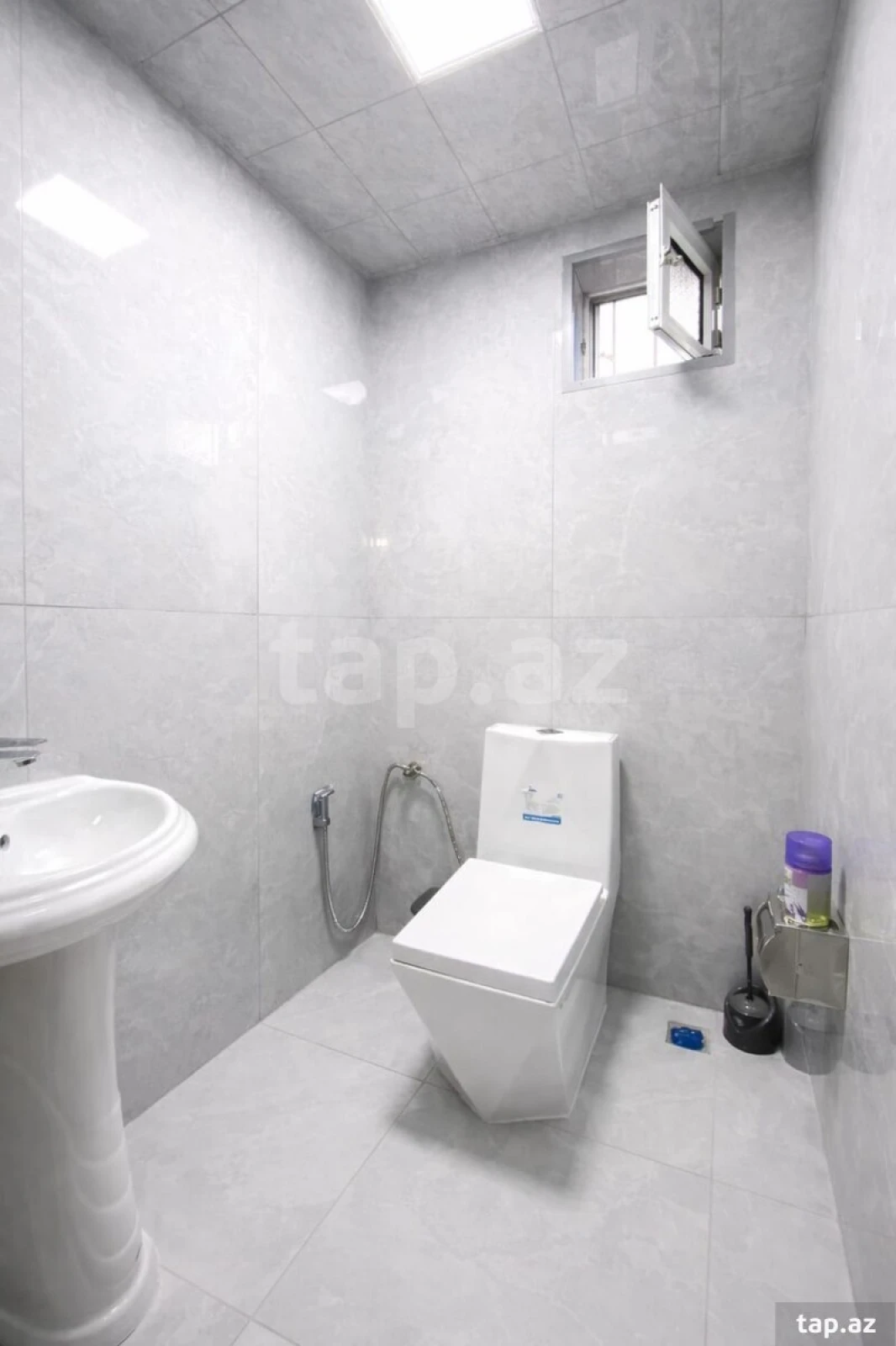 Kirayə verilir 4 otaqlı həyət evi