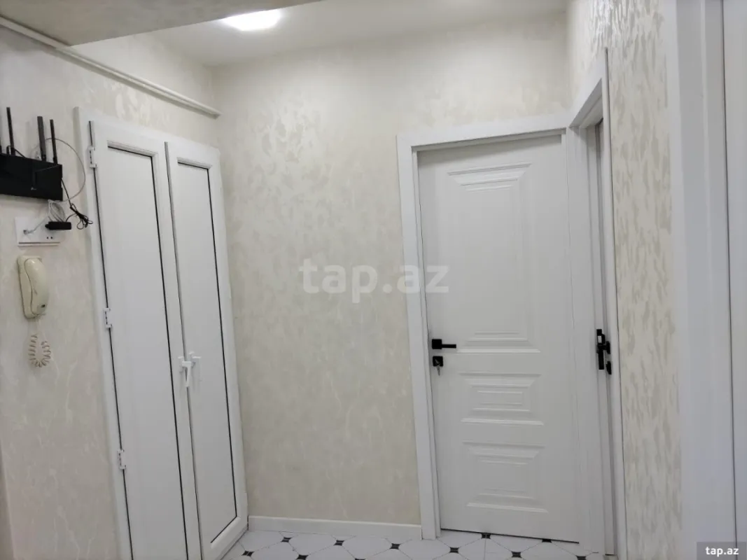 Kirayə verilir 2 otaqlı mənzil 70 m²