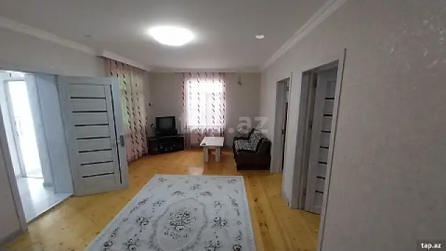 Kirayə verilir 3 otaqlı həyət evi — Bakı, Hövsan 3 otaq