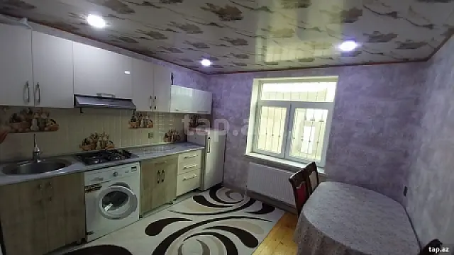 Kirayə verilir 3 otaqlı həyət evi