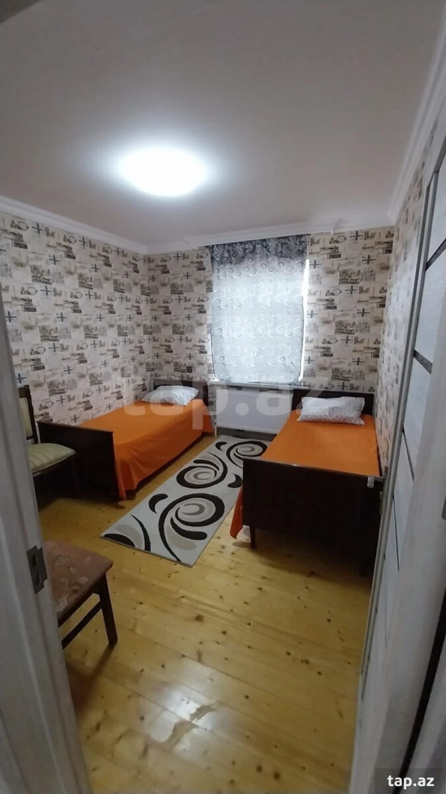 Kirayə verilir 3 otaqlı həyət evi