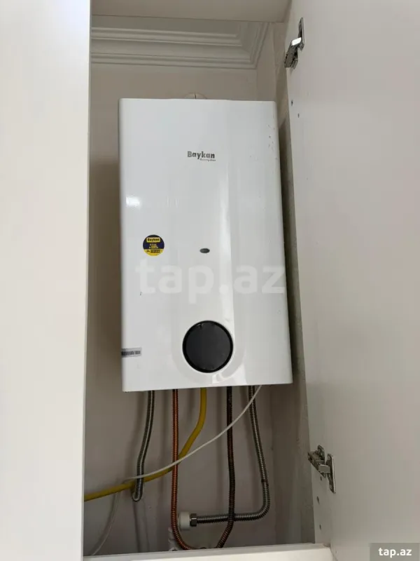 Satılır 5 otaqlı mənzil 120 m²