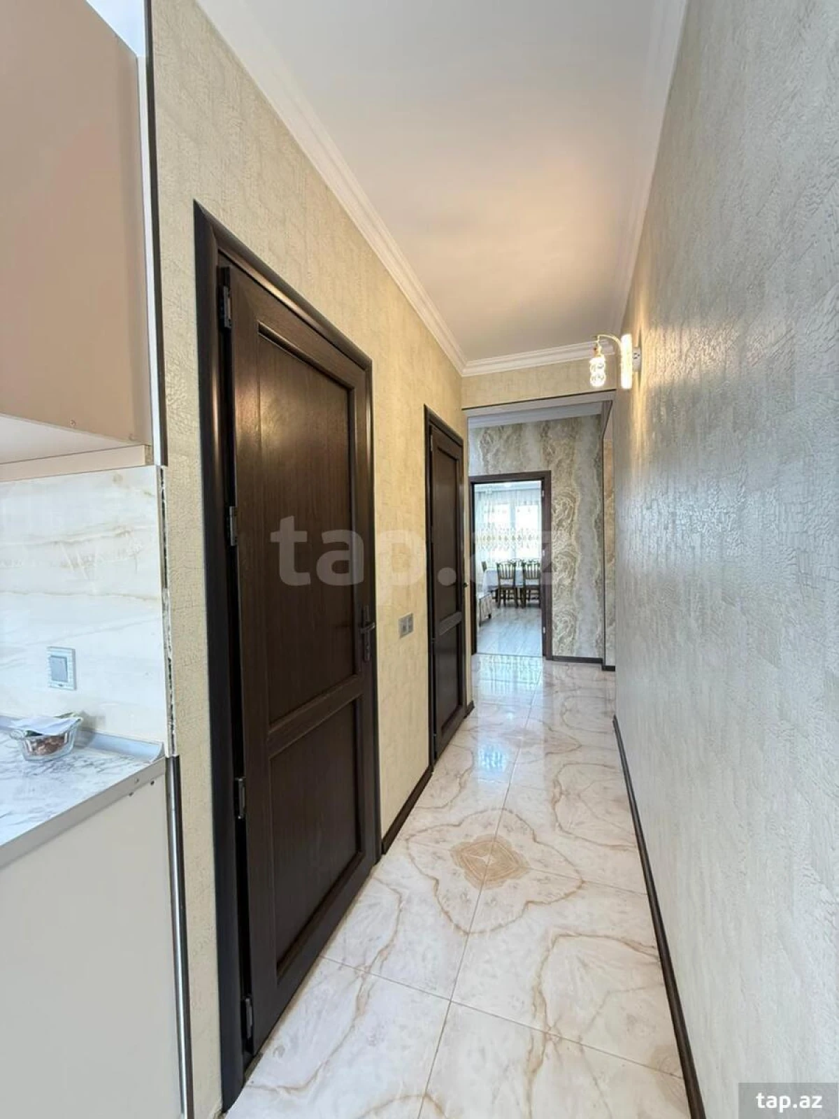Satılır 5 otaqlı mənzil 120 m²