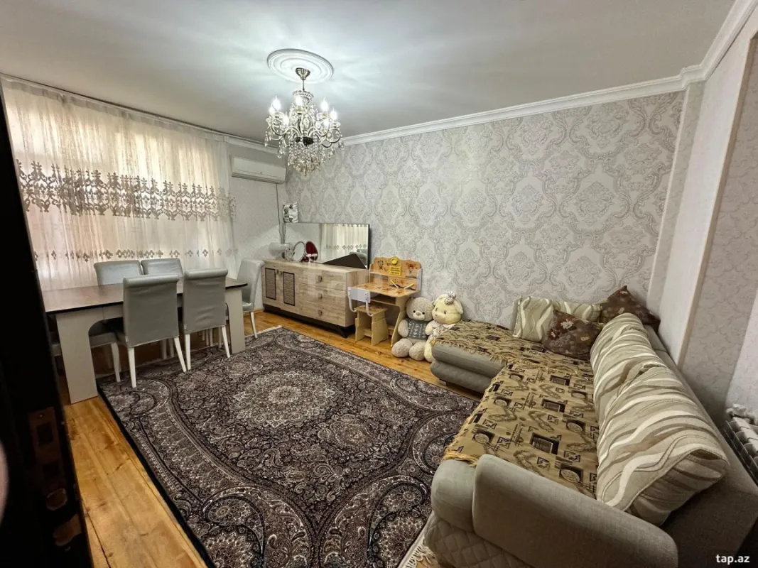 Satılır 2 otaqlı yeni tikili 70 m²