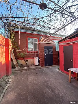 Satılır 4 otaqlı həyət evi — Bakı, Binəqədi 4 otaq