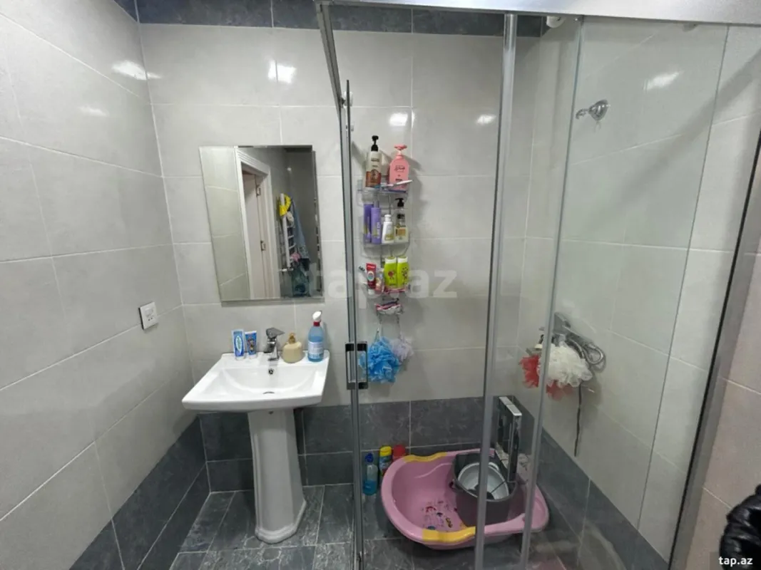 Satılır 2 otaqlı yeni tikili 96 m²