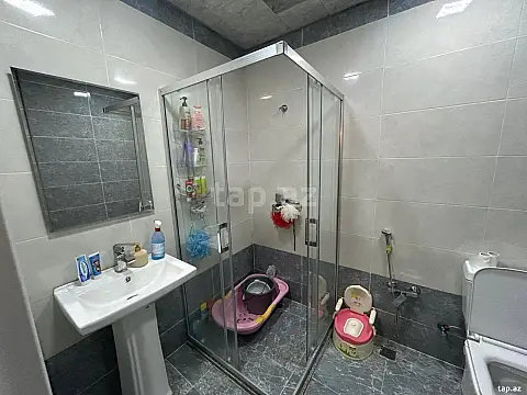 Satılır 2 otaqlı yeni tikili 96 m²