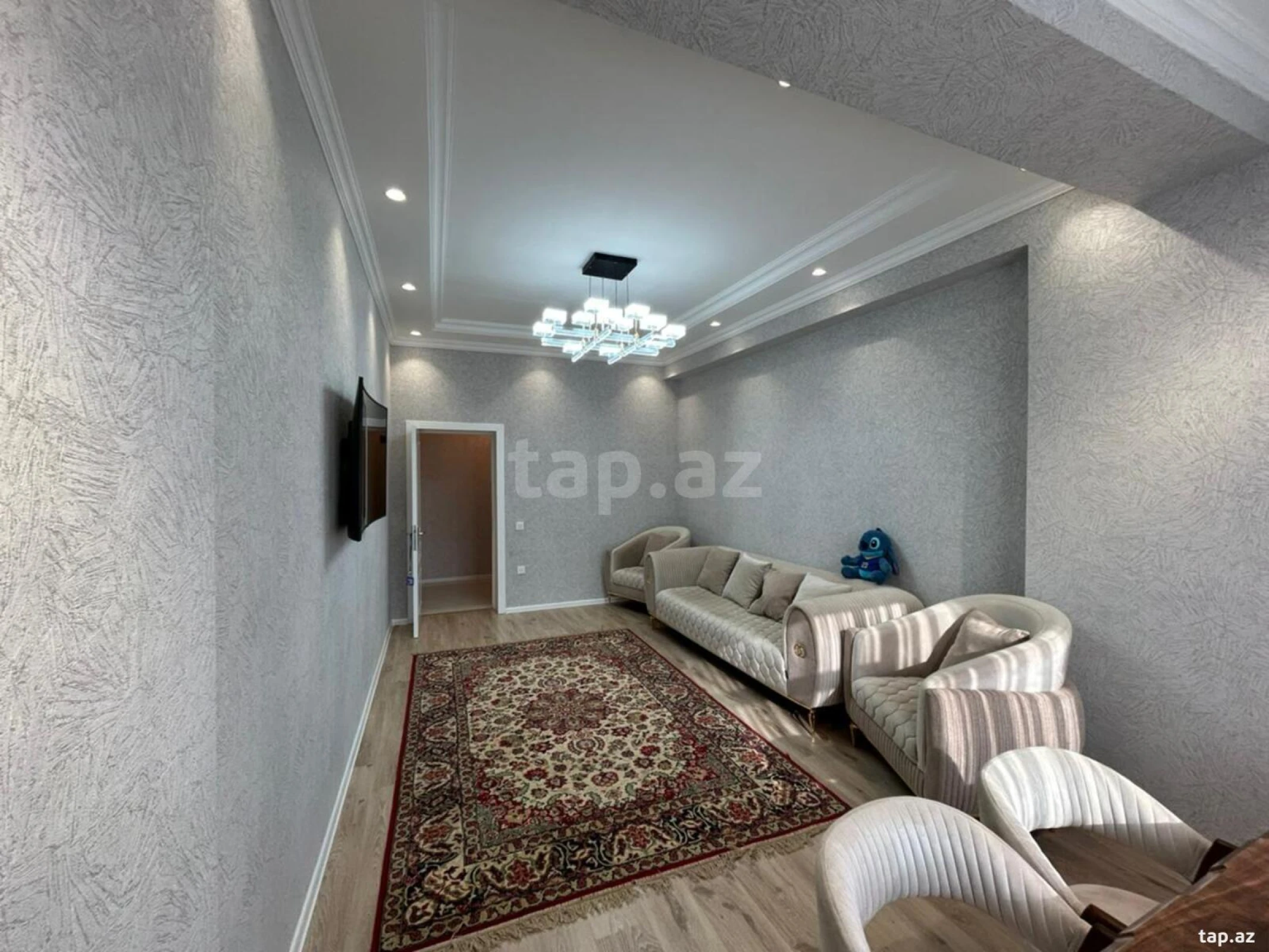 Satılır 2 otaqlı yeni tikili 96 m²