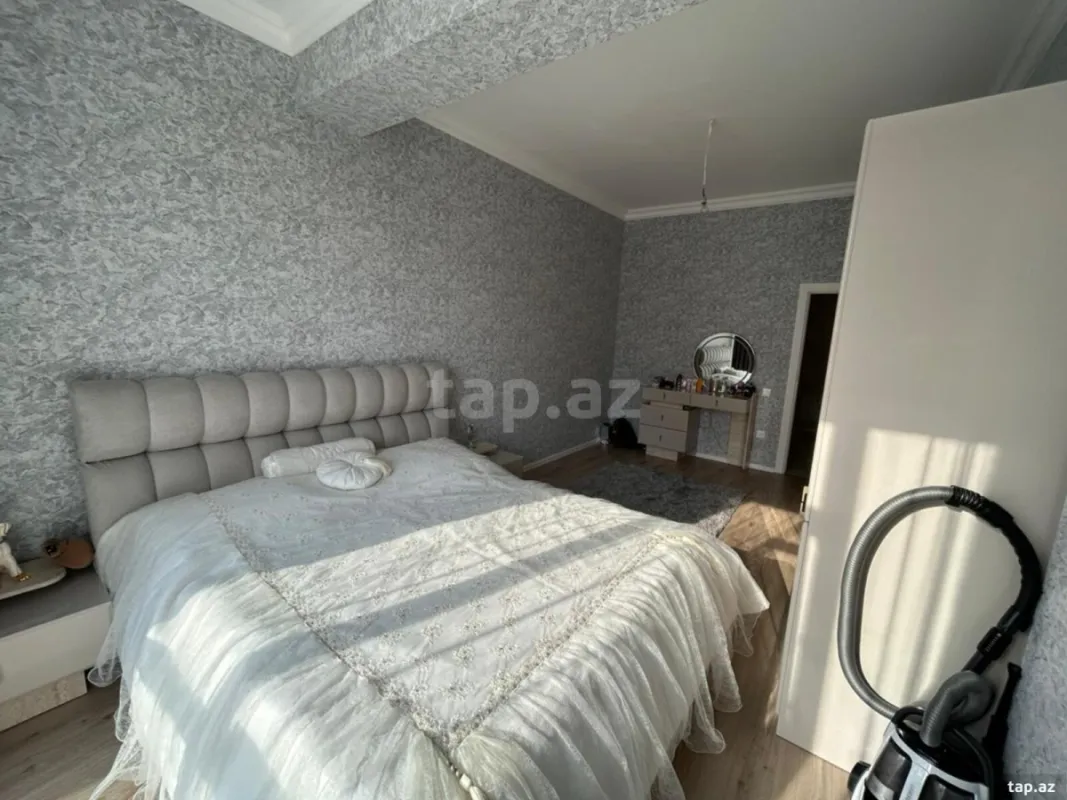 Satılır 2 otaqlı yeni tikili 96 m²