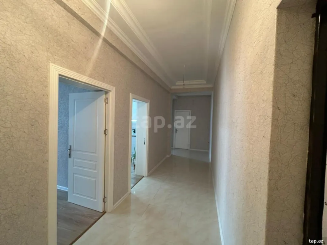 Satılır 2 otaqlı yeni tikili 96 m²