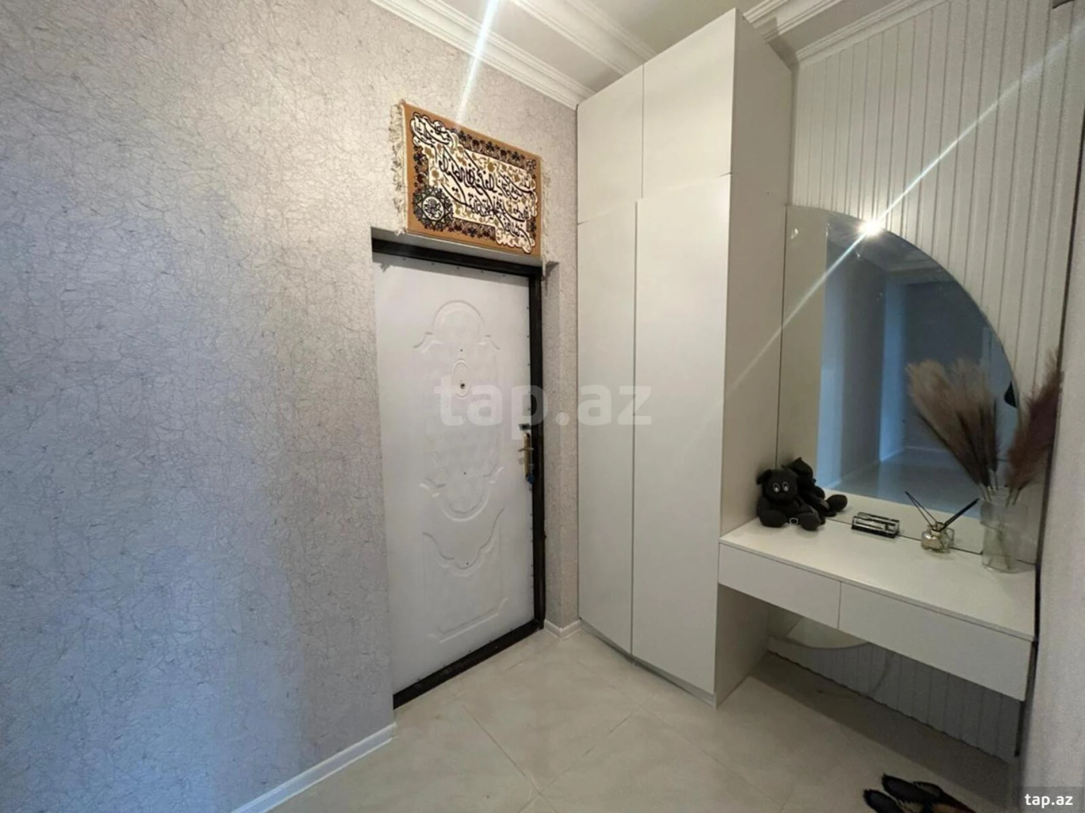 Satılır 2 otaqlı yeni tikili 96 m²