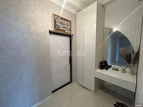 Satılır 2 otaqlı yeni tikili 96 m²