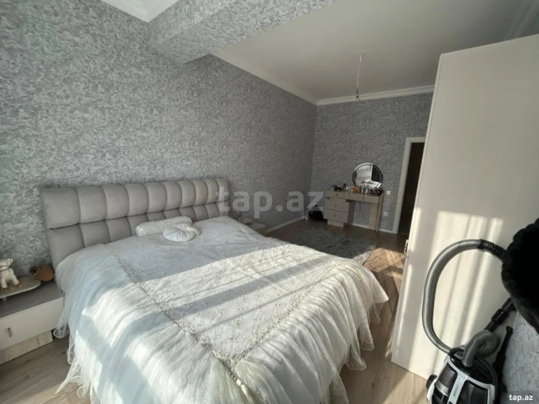 Satılır 2 otaqlı yeni tikili 96 m²