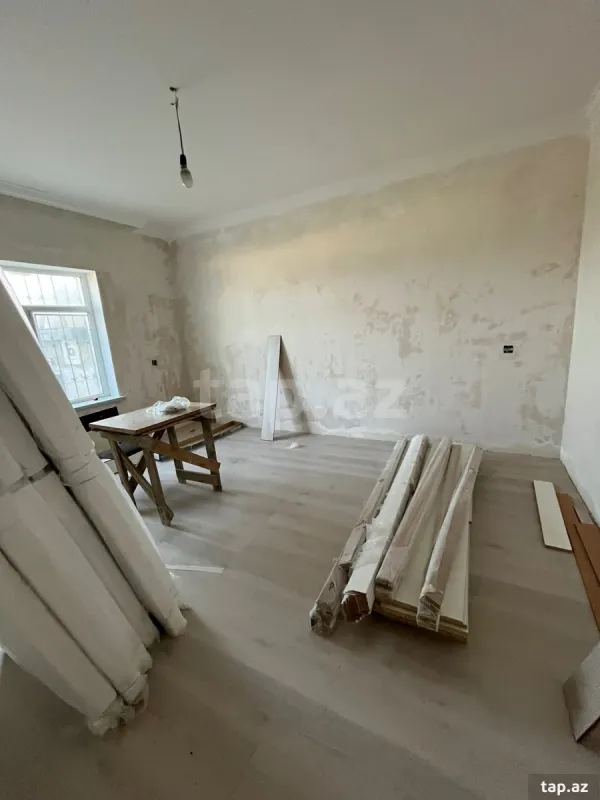 Satılır 5 otaqlı həyət evi 120 m²