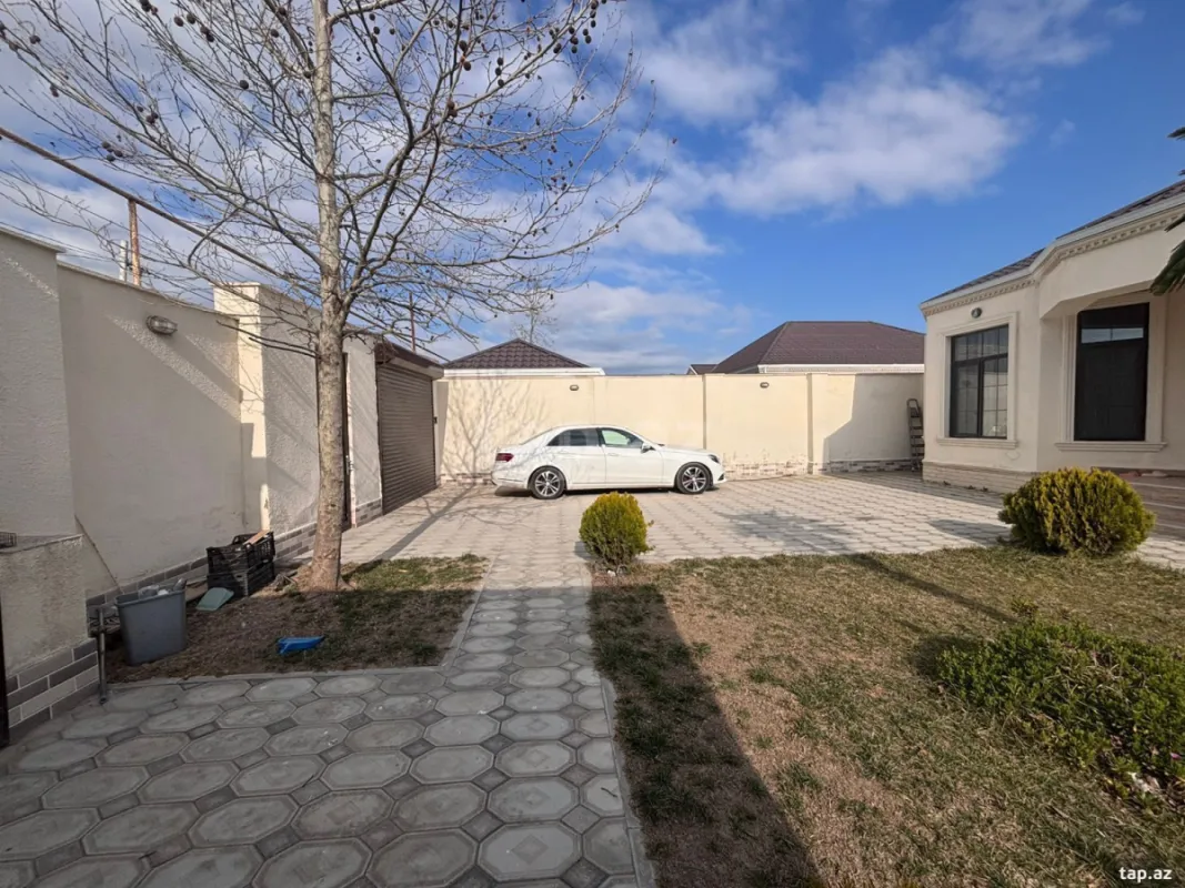 Satılır 4 otaqlı həyət evi 160 m²