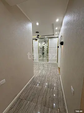 Satılır 3 otaqlı yeni tikili 140 m²