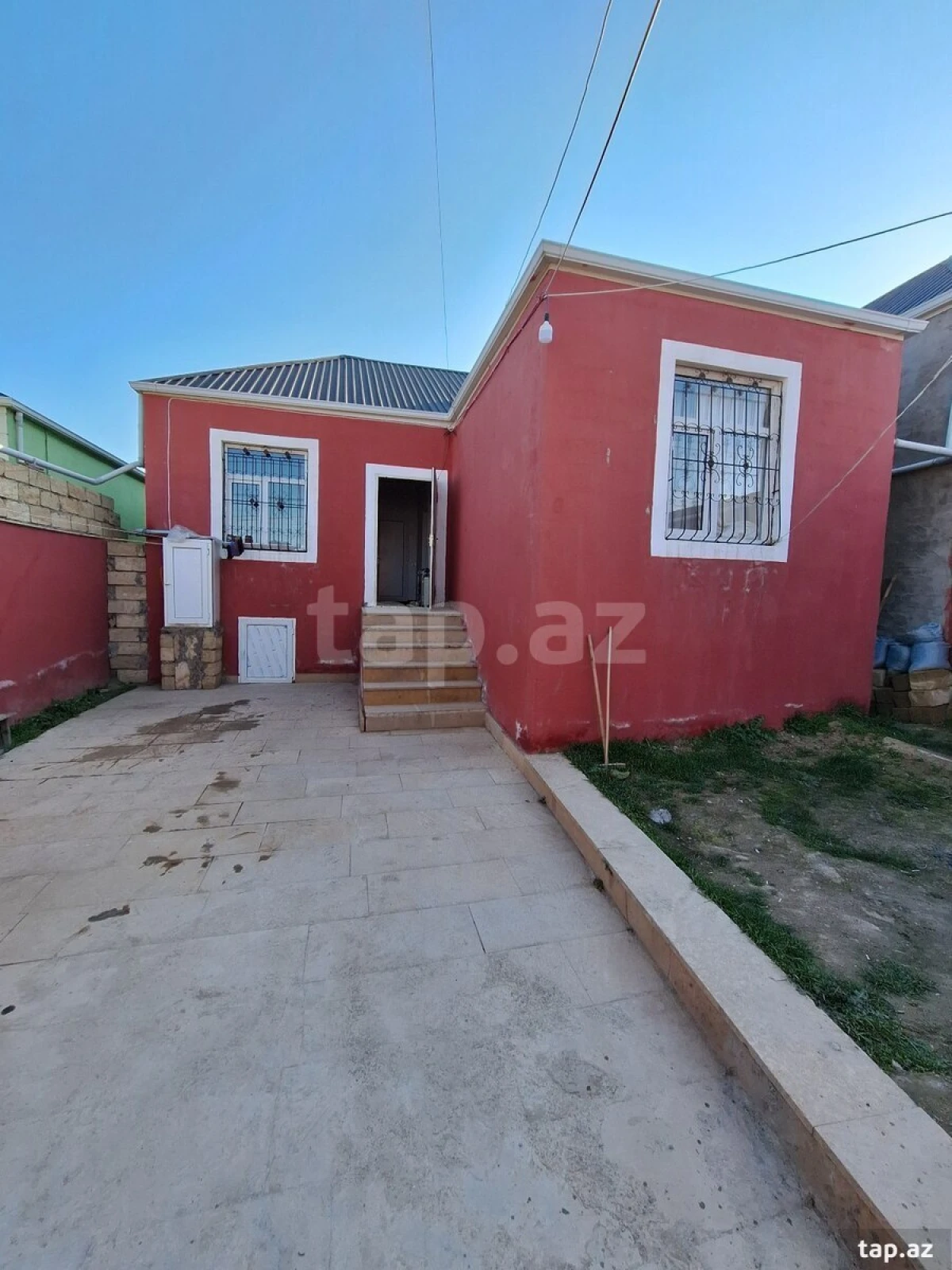 Satılır 3 otaqlı həyət evi