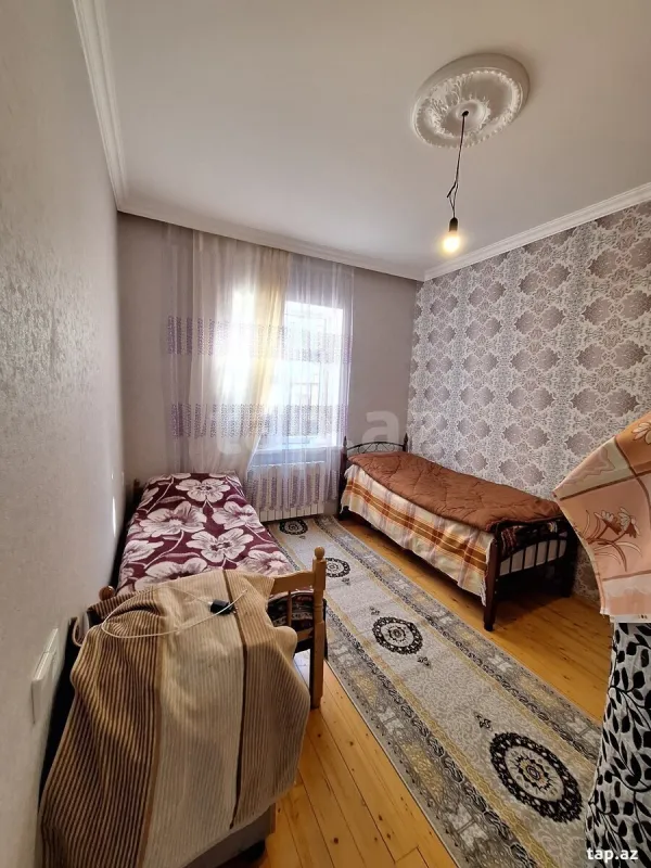 Satılır 3 otaqlı həyət evi
