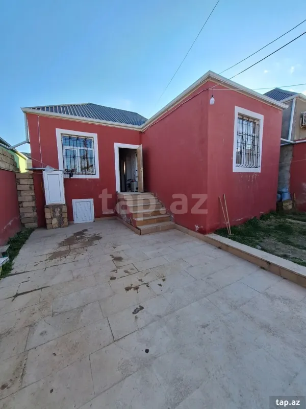 Satılır 3 otaqlı həyət evi