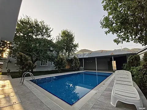 Kirayə verilir 5 otaqlı həyət evi 300 m²