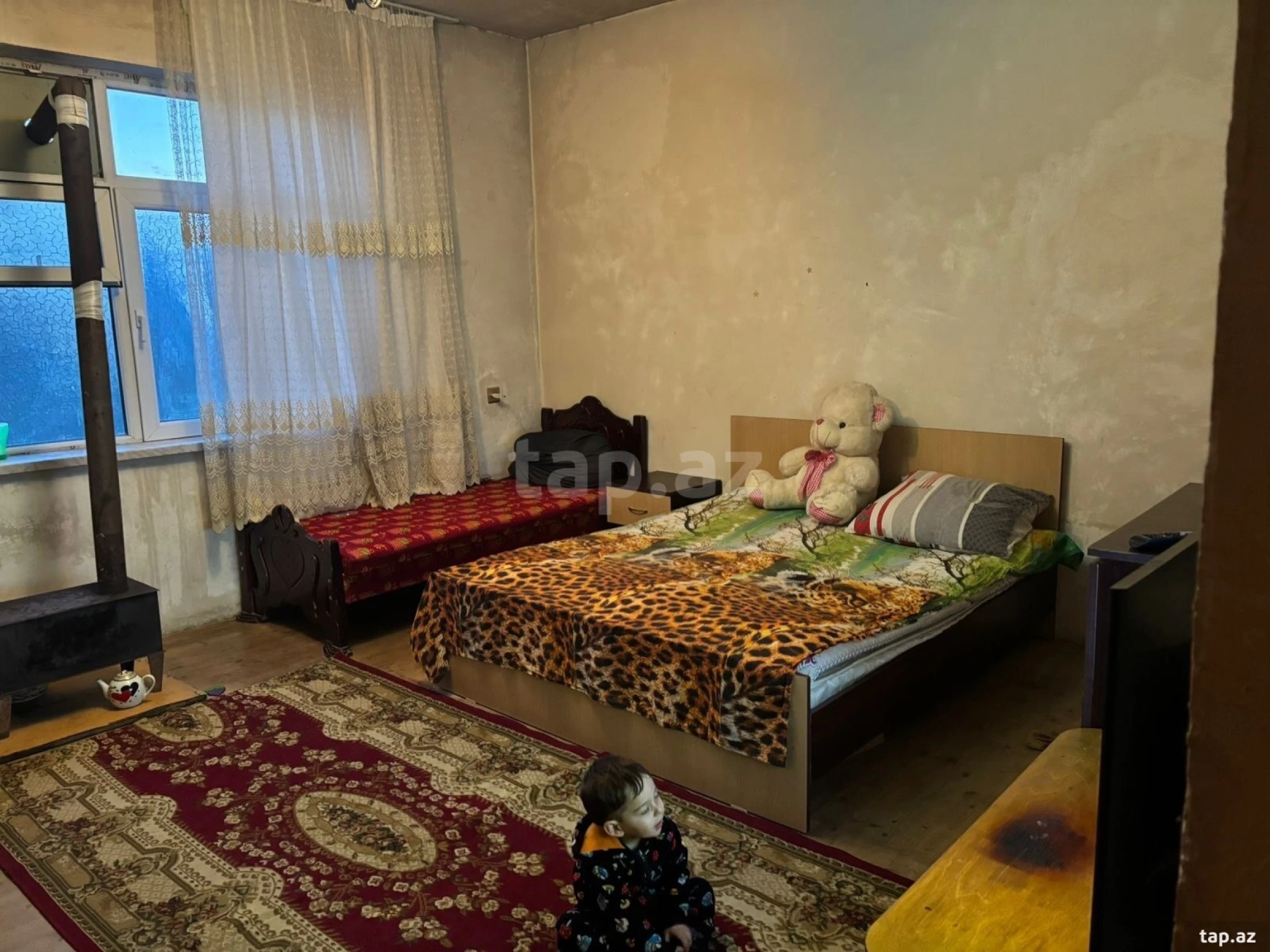 Satılır 4 otaqlı həyət evi