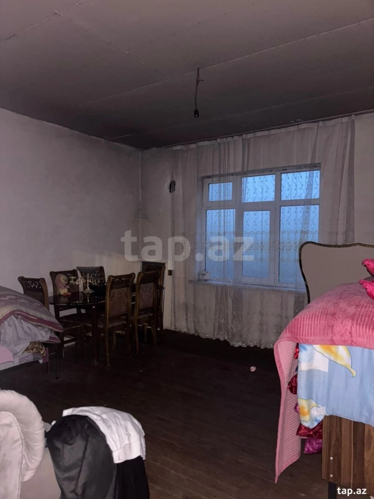 Satılır 4 otaqlı həyət evi