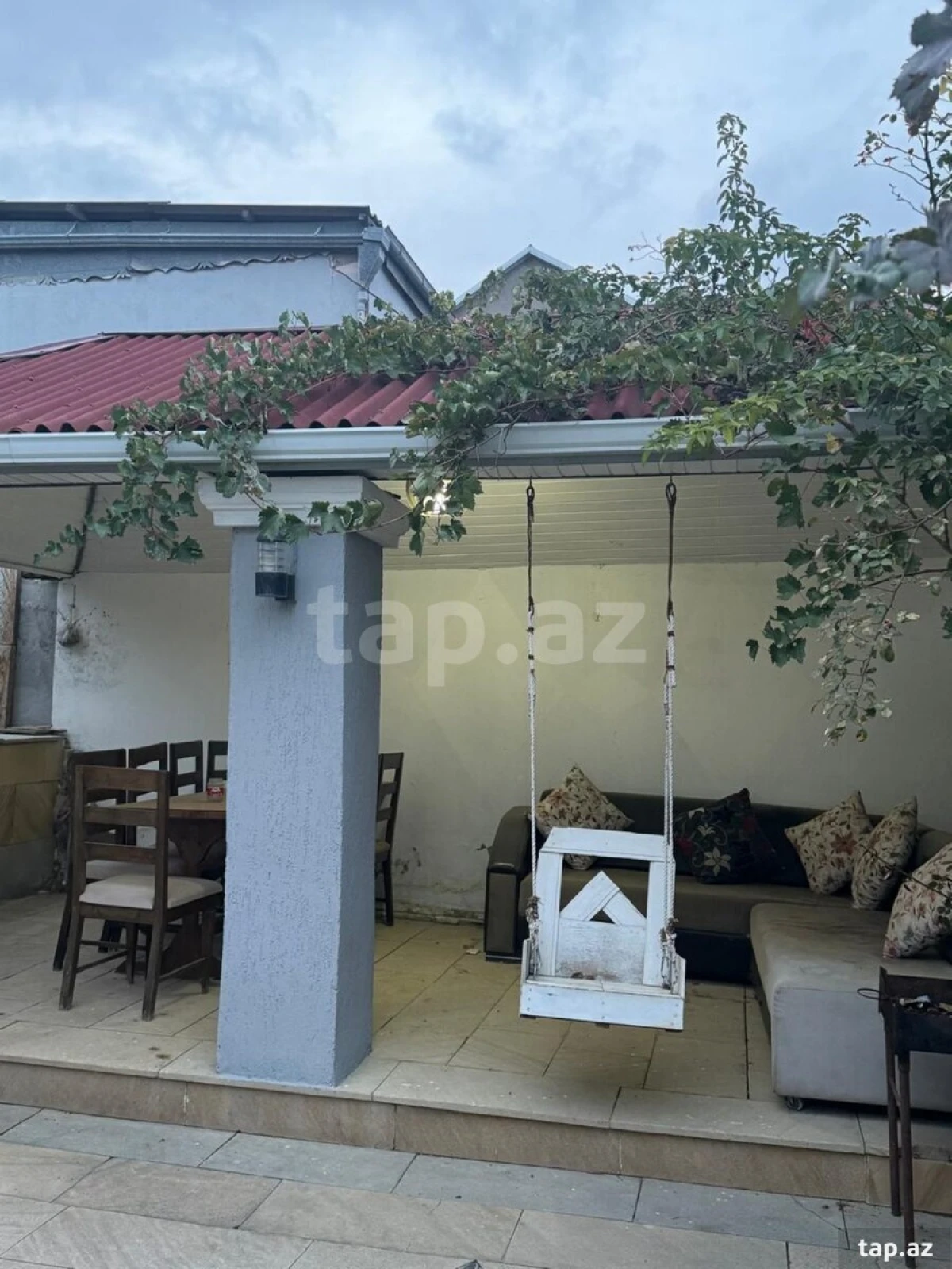 Satılır 5 otaqlı həyət evi 130 m²