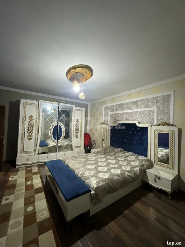 Satılır 5 otaqlı həyət evi 130 m²
