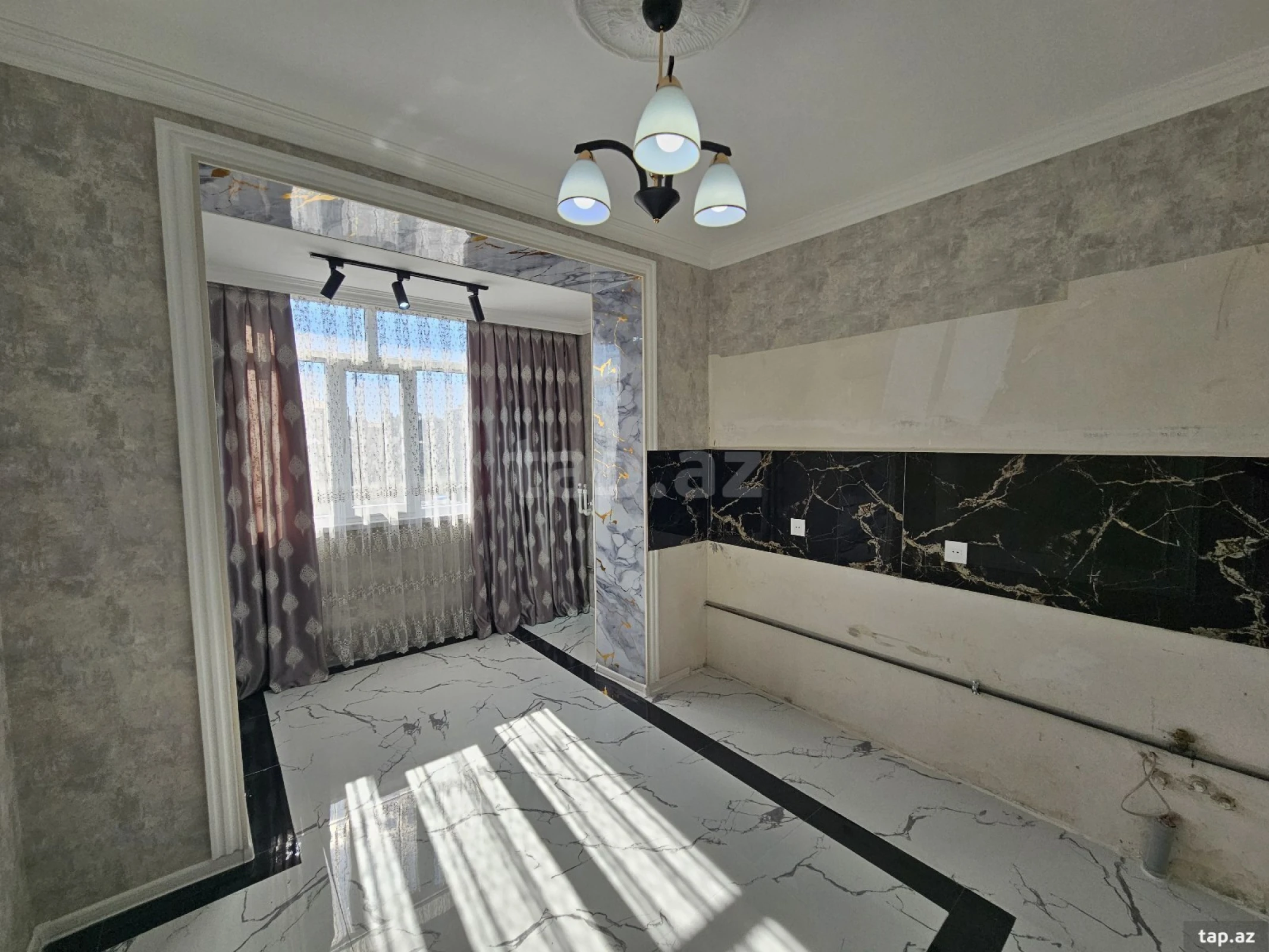Satılır 2 otaqlı mənzil 60 m²