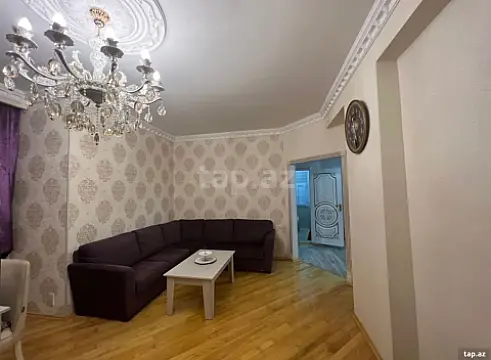 Kirayə verilir 3 otaqlı yeni tikili 130 m²