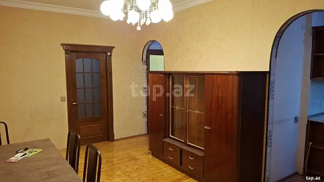 Kirayə verilir 3 otaqlı mənzil 70 m² — Bakı, Memar Əcəmi yanı 3 otaq 70.00 m²