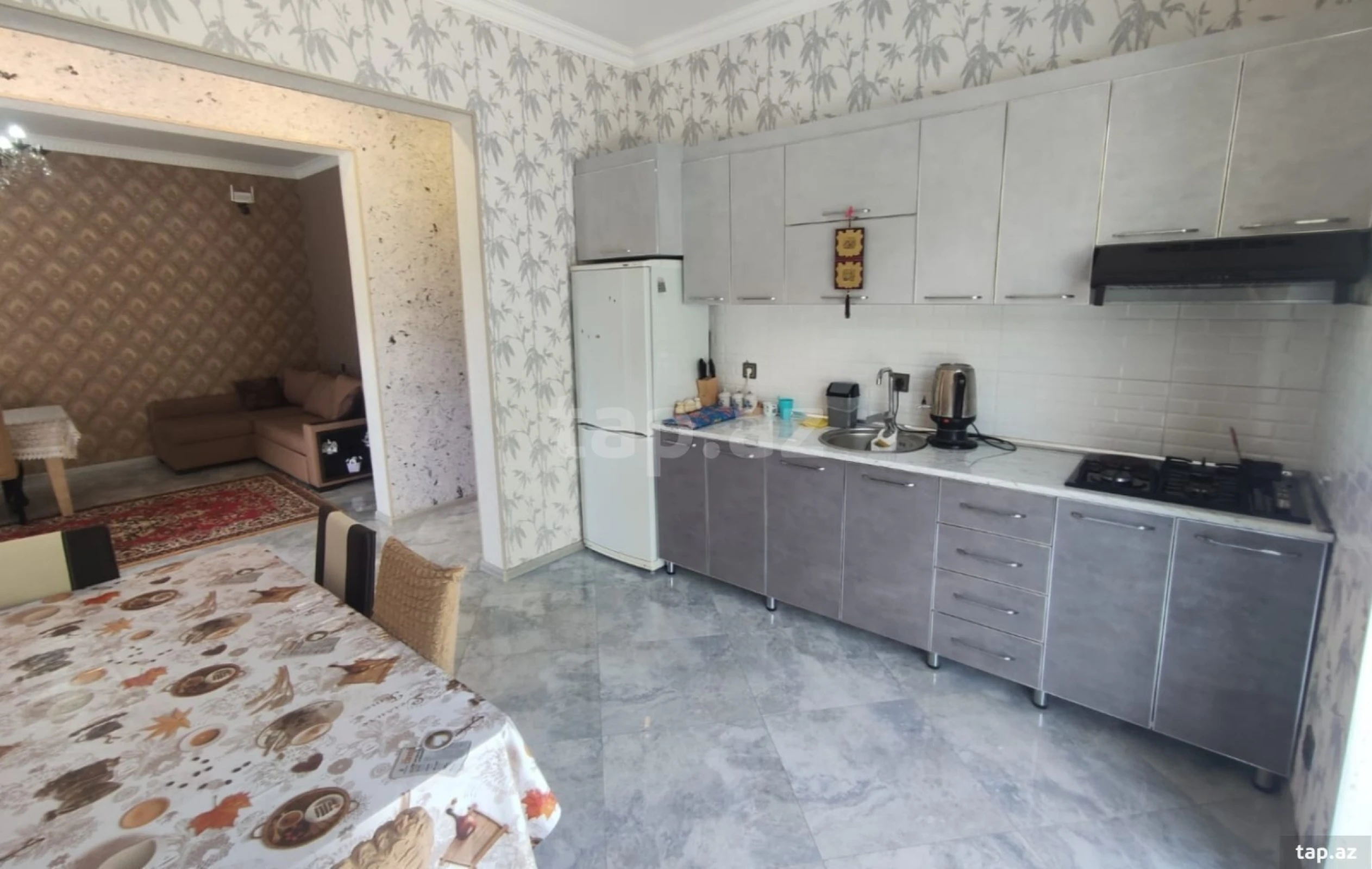 Kirayə verilir 5 otaqlı həyət evi