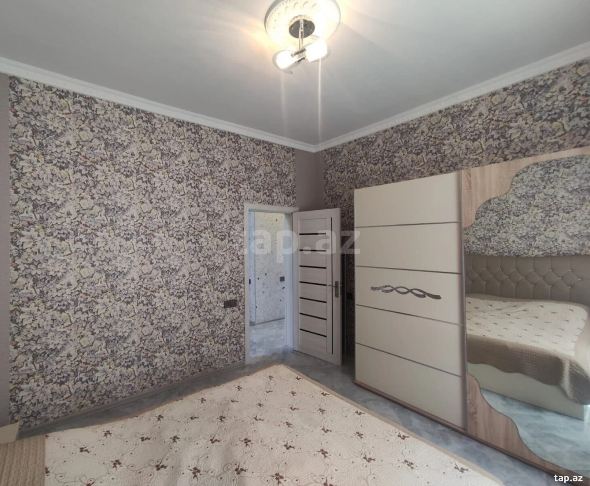 Kirayə verilir 5 otaqlı həyət evi