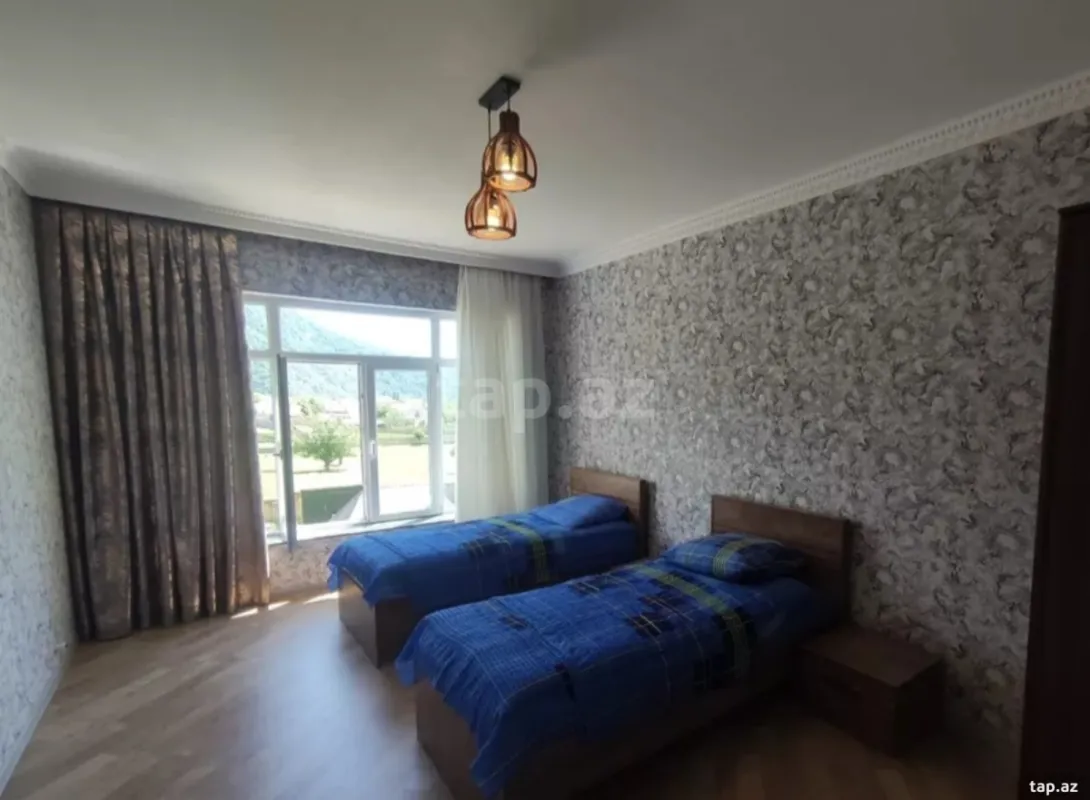 Kirayə verilir 5 otaqlı həyət evi