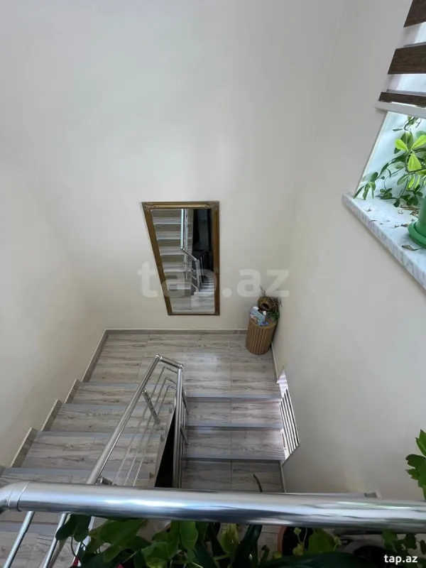 Satılır 4 otaqlı həyət evi