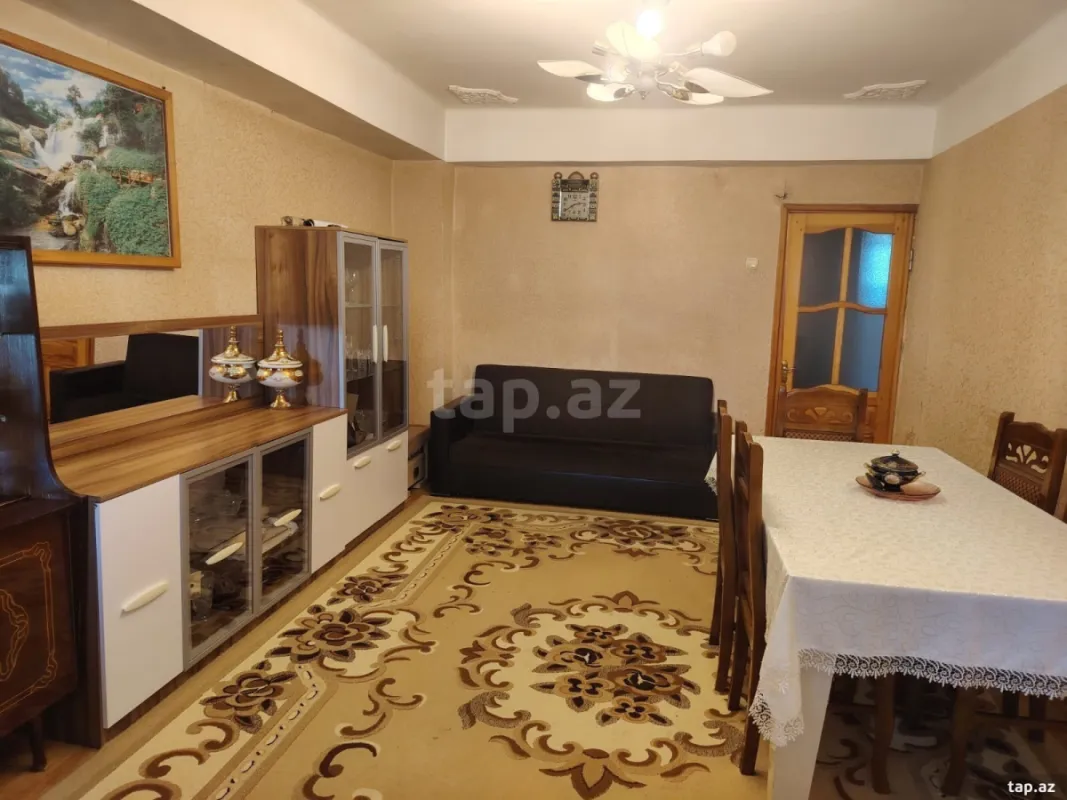 Satılır 2 otaqlı mənzil 60 m²