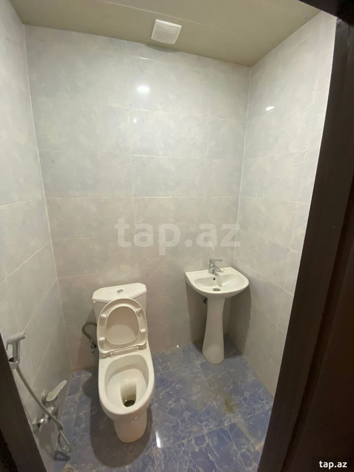 Kirayə verilir 3 otaqlı yeni tikili 73 m²