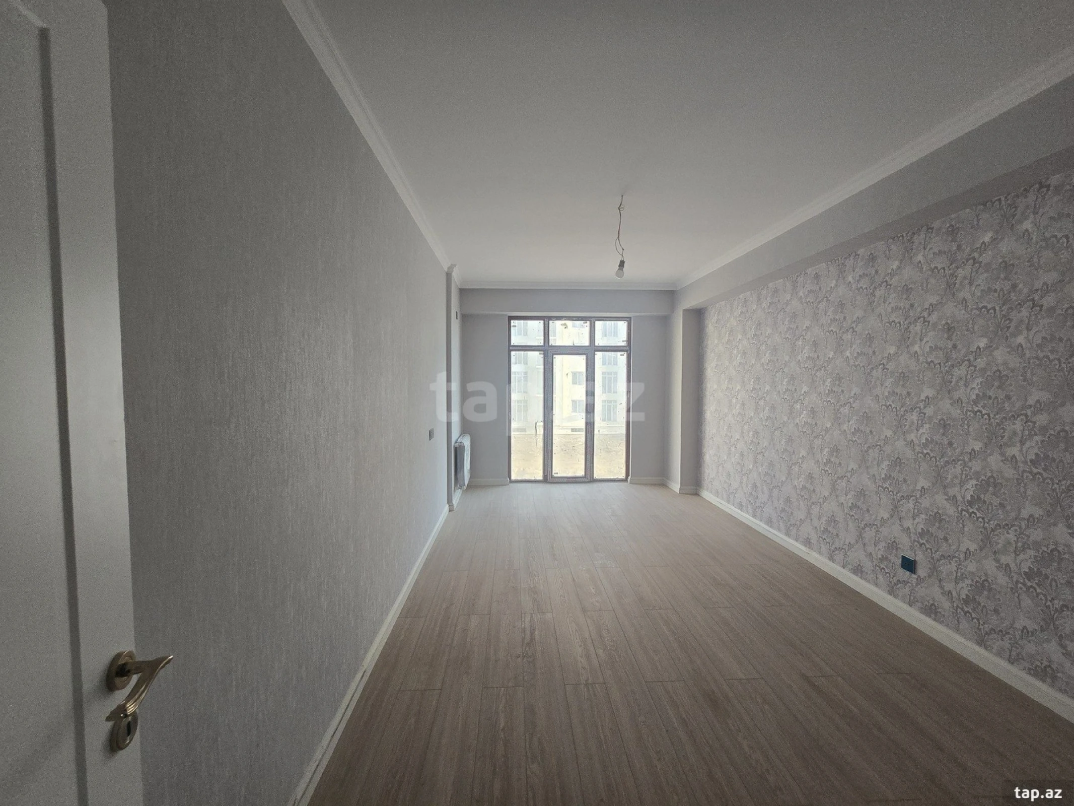 Satılır 3 otaqlı yeni tikili 80 m²