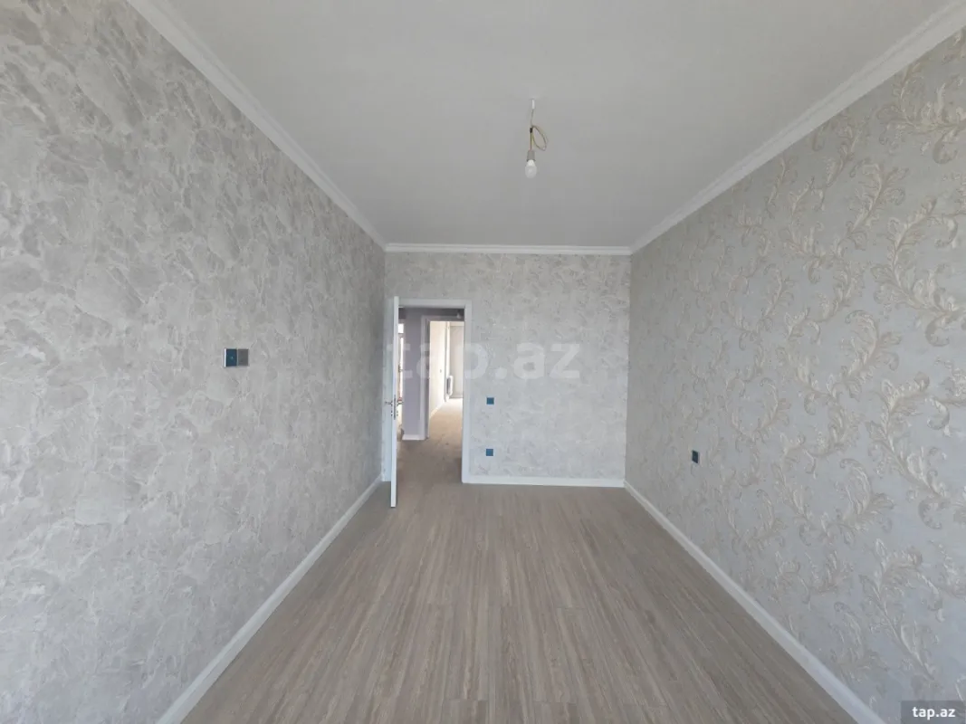 Satılır 3 otaqlı yeni tikili 80 m²