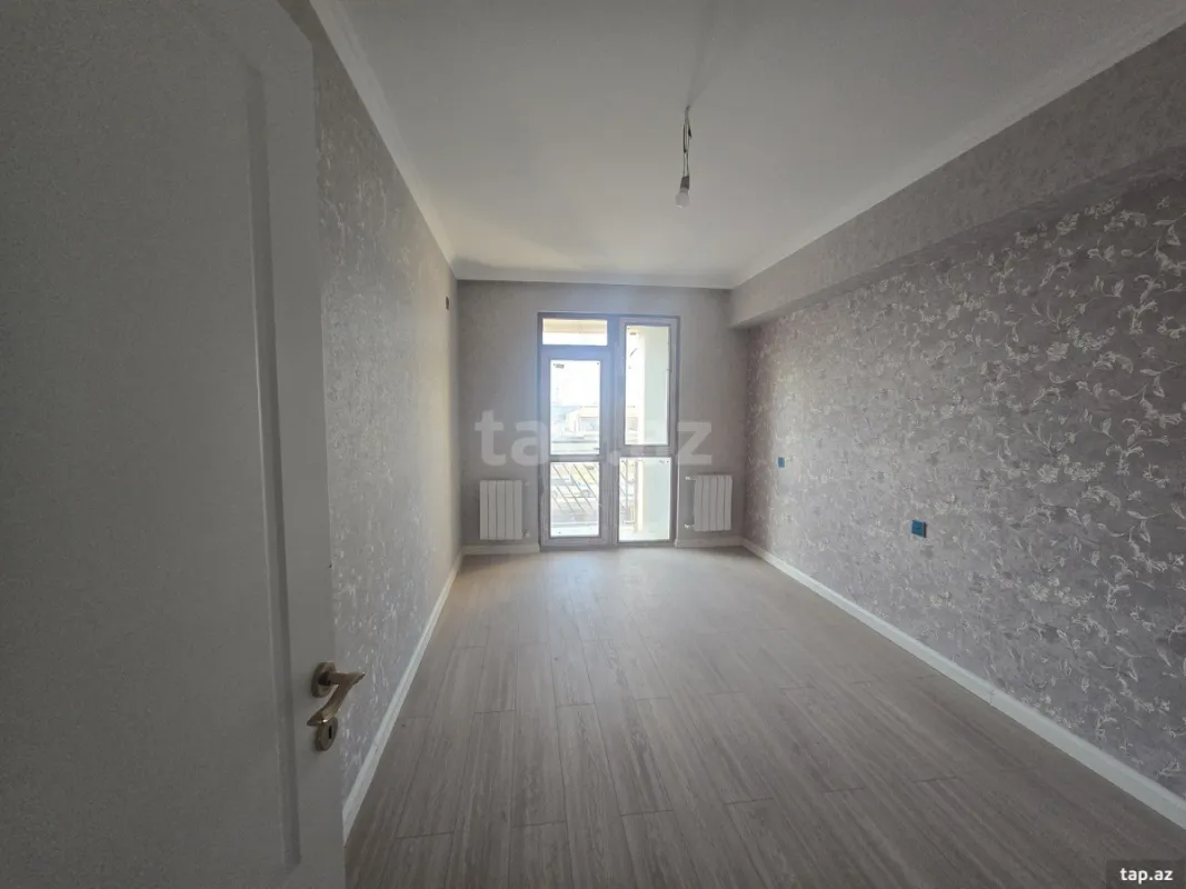 Satılır 3 otaqlı yeni tikili 80 m²