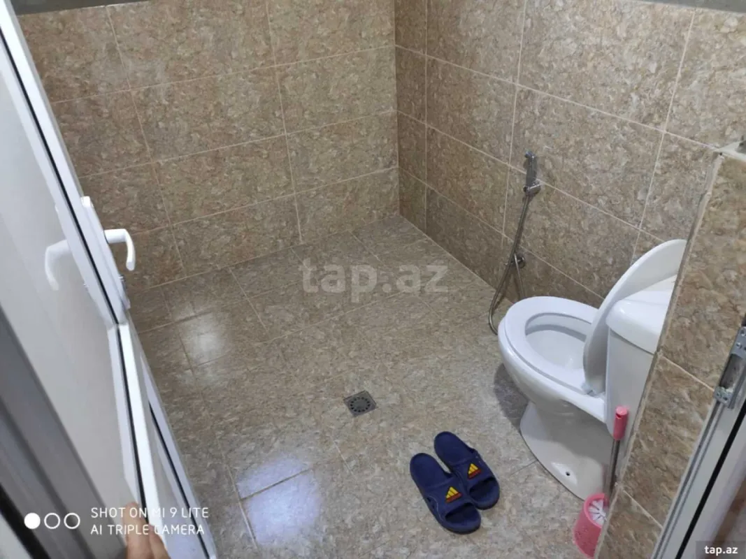 Kirayə verilir 3 otaqlı həyət evi