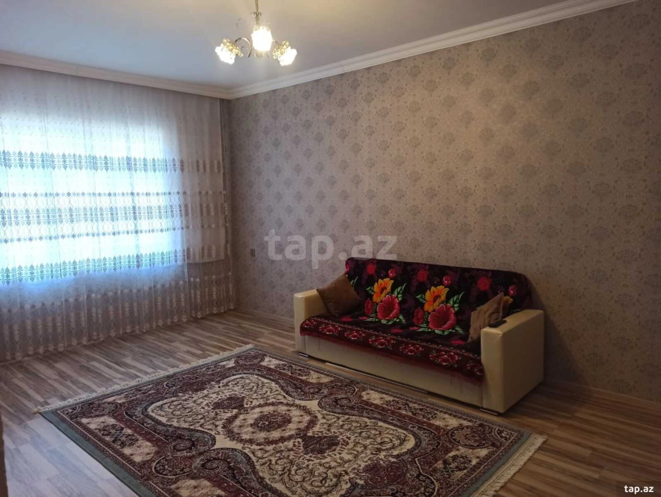 Kirayə verilir 3 otaqlı həyət evi