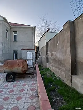 Satılır 7 otaqlı həyət evi