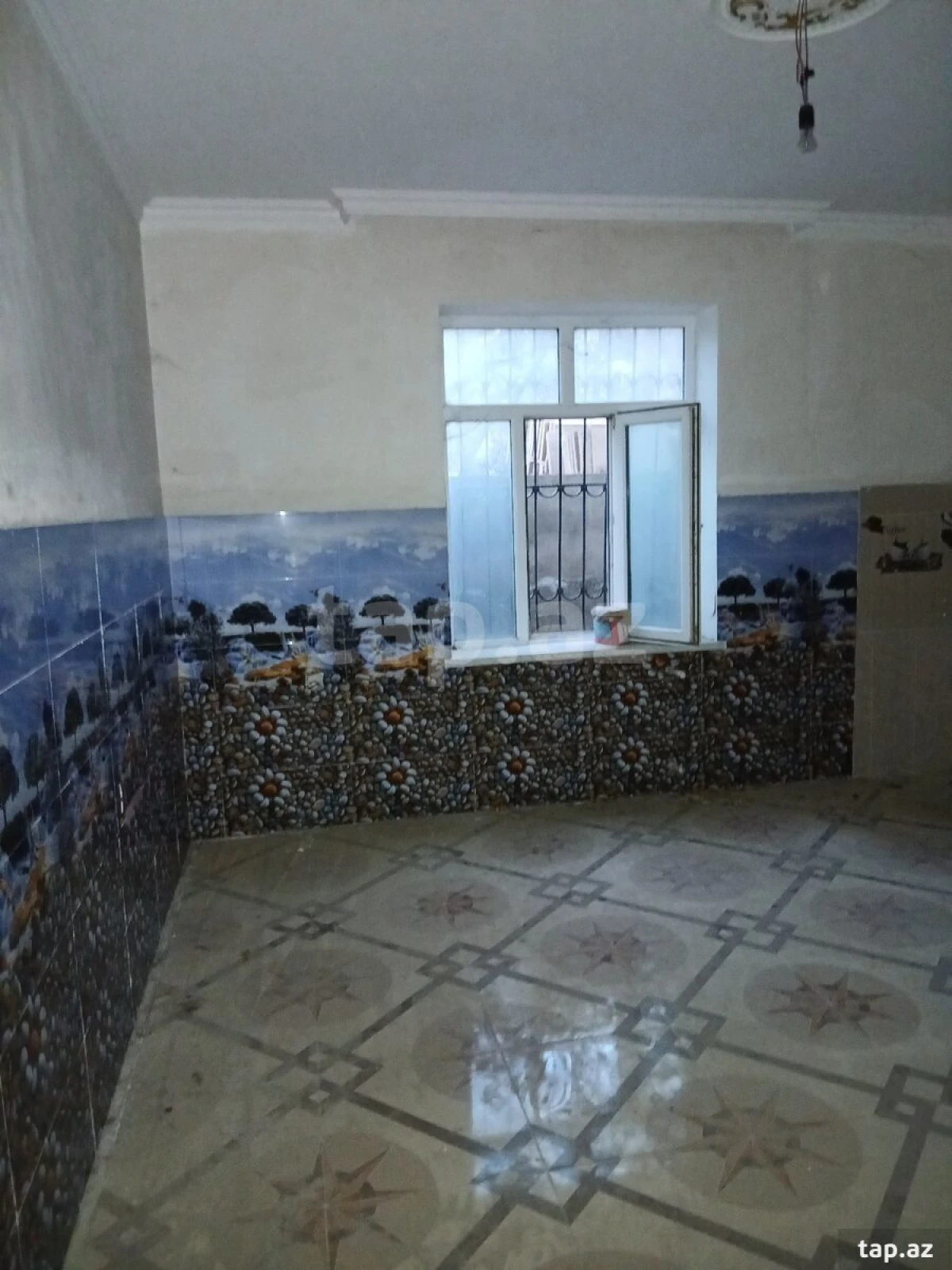 Satılır 7 otaqlı həyət evi