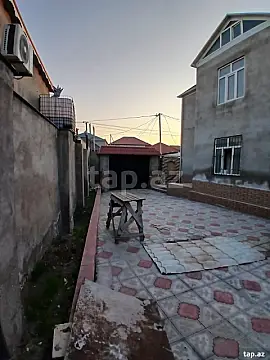 Satılır 7 otaqlı həyət evi