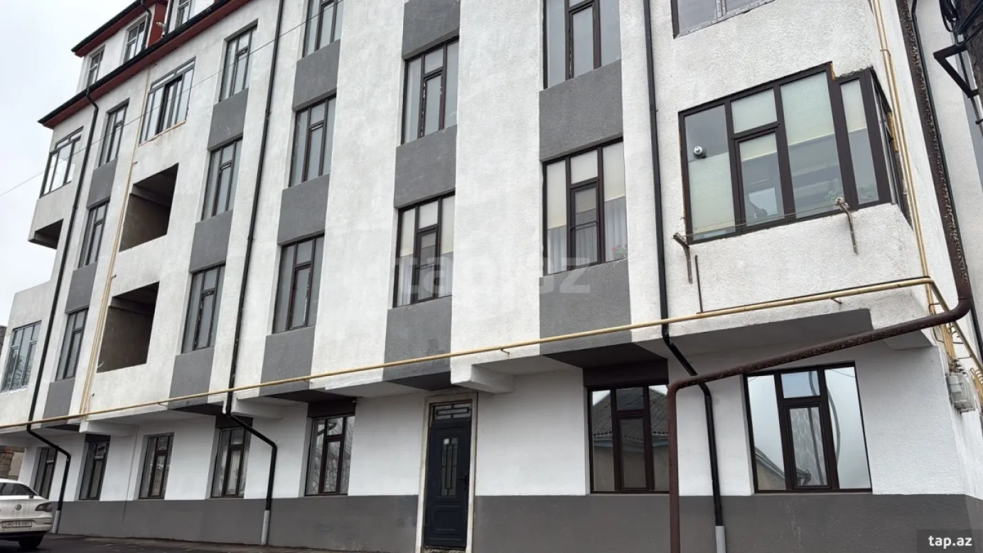 Satılır 2 otaqlı yeni tikili 75 m²