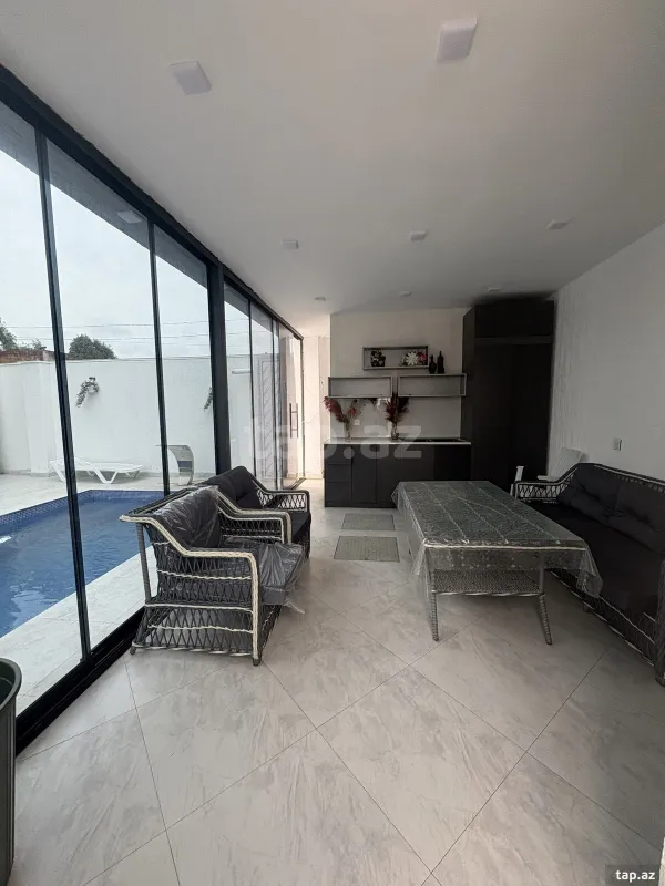 Kirayə verilir 3 otaqlı həyət evi