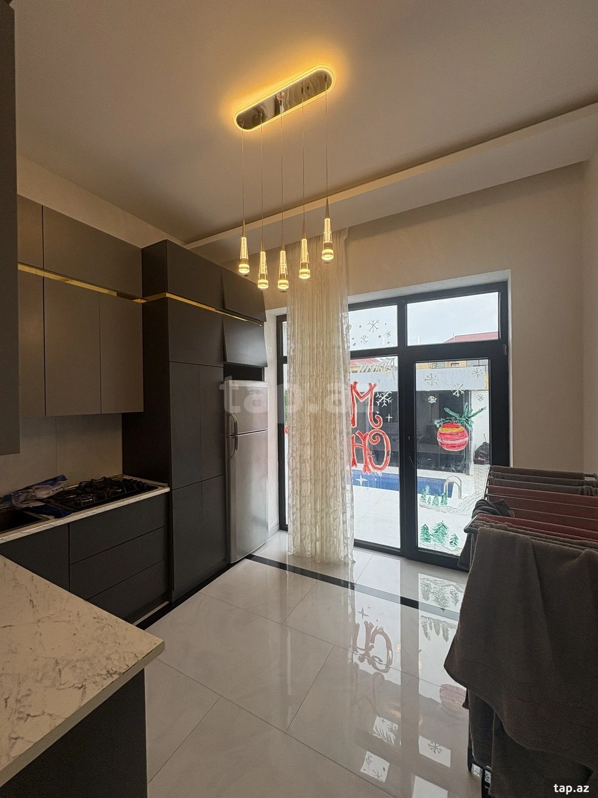 Kirayə verilir 3 otaqlı həyət evi